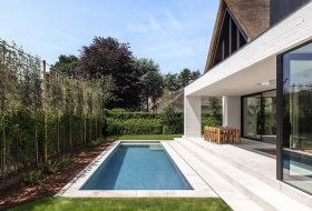 Dhaenens Pools & Gardens